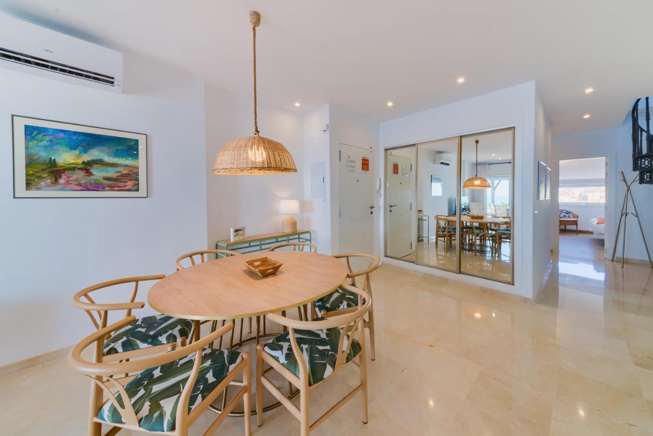 Holidays2Fuengirola Duplex With Stunning Sea View, Terraces,1St Line Beside Port エクステリア 写真