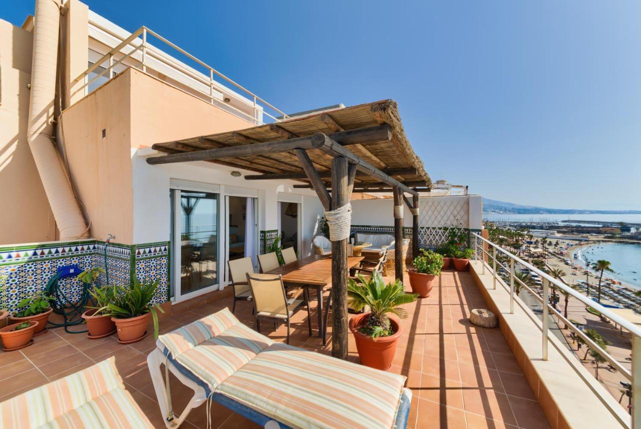 Holidays2Fuengirola Duplex With Stunning Sea View, Terraces,1St Line Beside Port エクステリア 写真