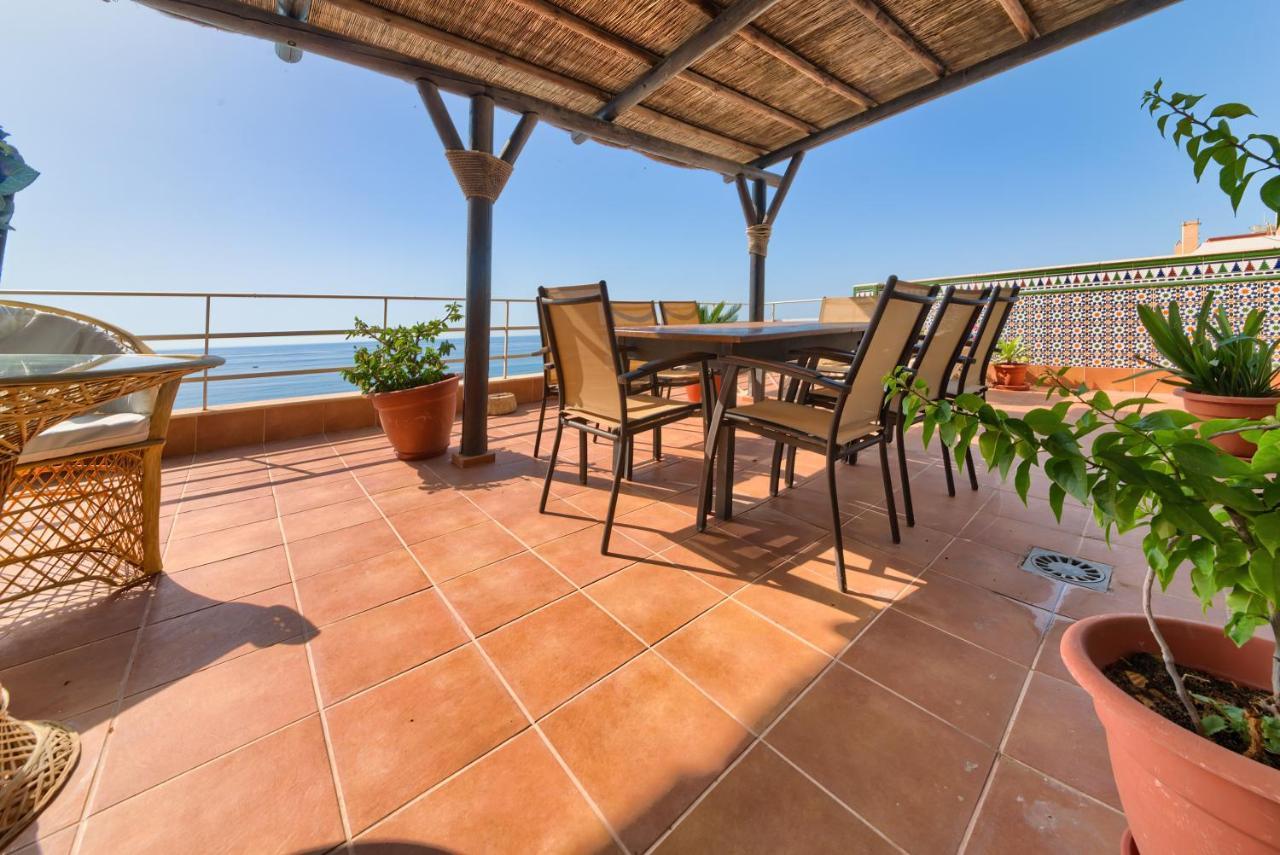 Holidays2Fuengirola Duplex With Stunning Sea View, Terraces,1St Line Beside Port エクステリア 写真