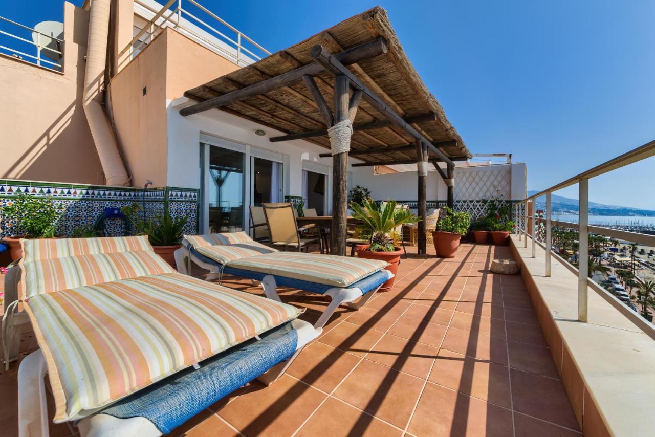 Holidays2Fuengirola Duplex With Stunning Sea View, Terraces,1St Line Beside Port エクステリア 写真