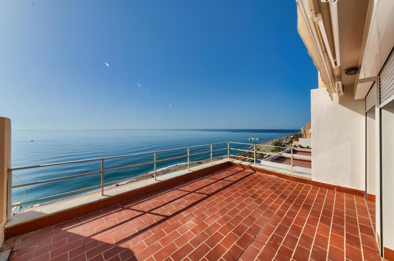 Holidays2Fuengirola Duplex With Stunning Sea View, Terraces,1St Line Beside Port エクステリア 写真